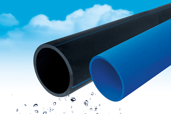 黑吊内射PE环保健康给水管材管件